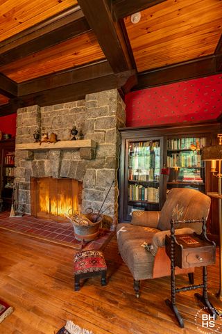 8 Pinehurst Road, Saranac Lake, NY 12983