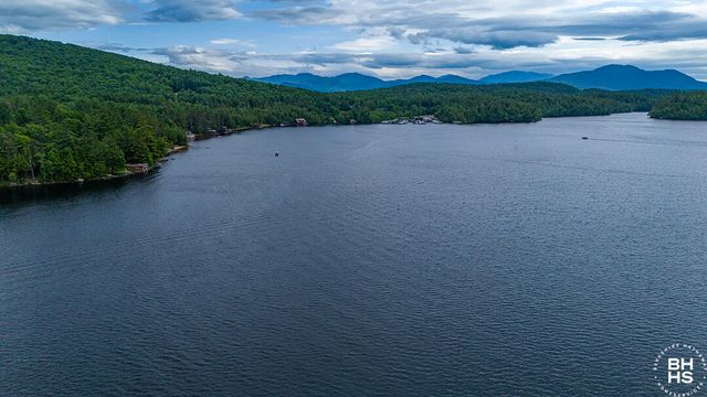 8 Pinehurst Road, Saranac Lake, NY 12983