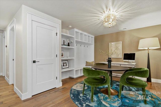 1544 S Trent Point Way, Boise, ID 83712