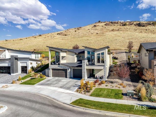 1544 S Trent Point Way, Boise, ID 83712