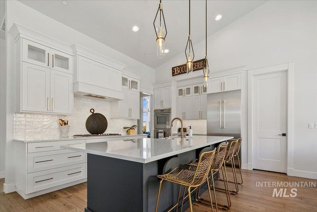 1544 S Trent Point Way, Boise, ID 83712