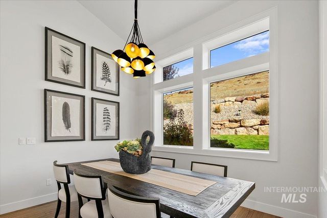 1544 S Trent Point Way, Boise, ID 83712