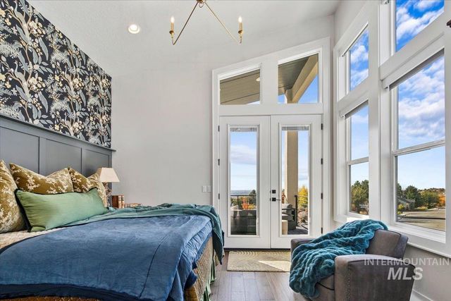 1544 S Trent Point Way, Boise, ID 83712