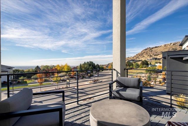 1544 S Trent Point Way, Boise, ID 83712