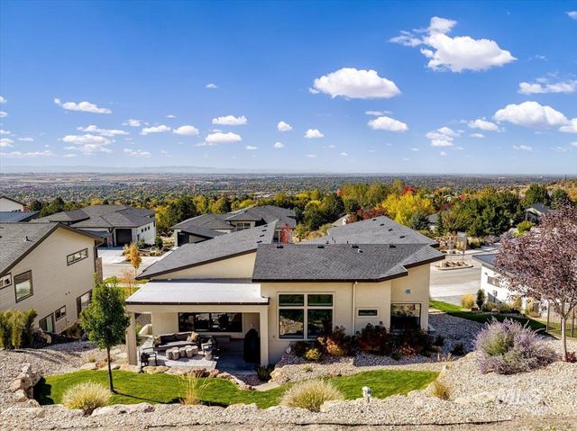 1544 S Trent Point Way, Boise, ID 83712