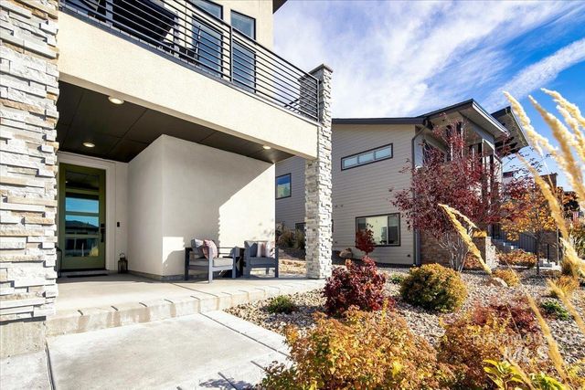1544 S Trent Point Way, Boise, ID 83712