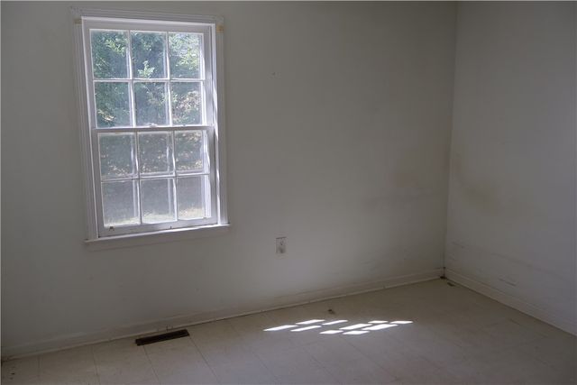 235 Meadowlark Drive, Walhalla, SC 29691