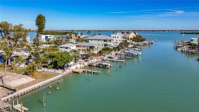 331 BOCA CIEGA DRIVE, Madeira Beach, FL 33708