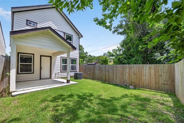 436 Owens Street, Houston, TX 77029