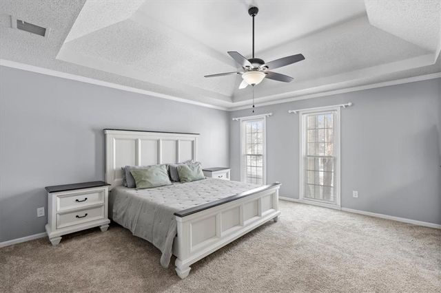 6017 W 158th Street, Overland Park, KS 66223