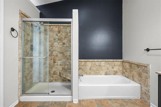 6017 W 158th Street, Overland Park, KS 66223