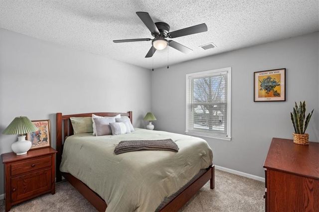 6017 W 158th Street, Overland Park, KS 66223