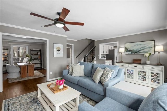 6017 W 158th Street, Overland Park, KS 66223