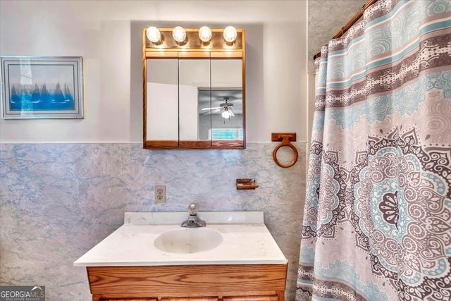 523 Hickory Bluff Drive, Waverly, GA 31565