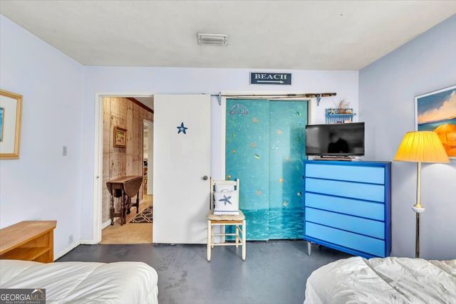 523 Hickory Bluff Drive, Waverly, GA 31565