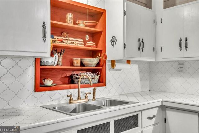 523 Hickory Bluff Drive, Waverly, GA 31565