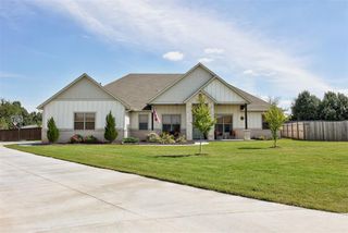 2700 Del Corso Avenue, Yukon, OK 73099