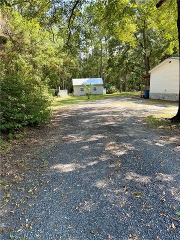 614 Old CCC Road, Brunswick, GA 31523