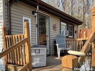 721 Meadow Road, Smithtown, NY 11787