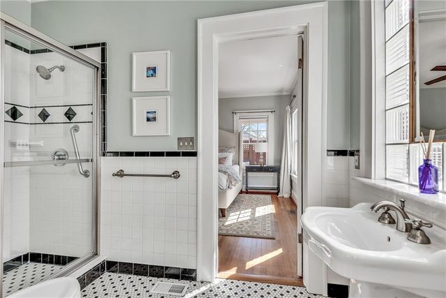 1289 Oxford Road NE, Atlanta, GA 30306