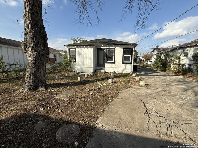 934 Schley, San Antonio, TX 78210