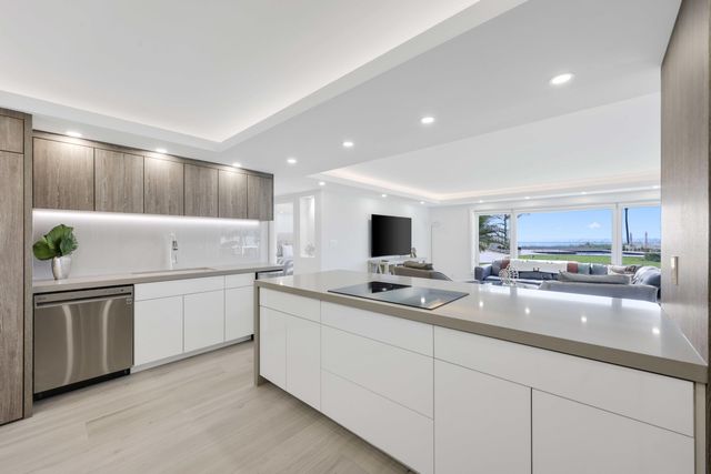 600 S Ocean Boulevard 103, Boca Raton, FL 33432