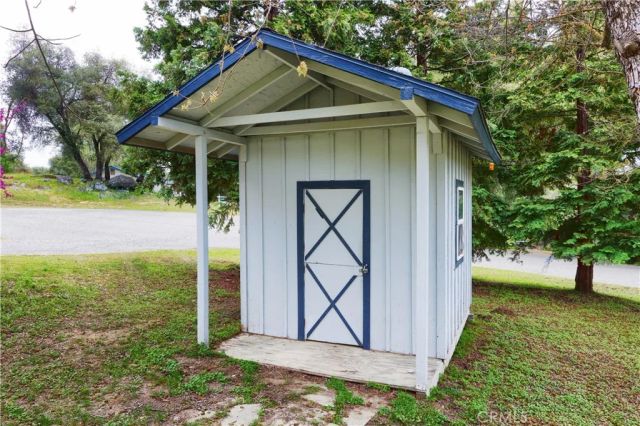 41820 Dillon, Ahwahnee, CA 93601