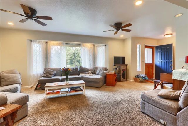 41820 Dillon, Ahwahnee, CA 93601