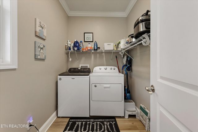 115 Crossroads Blvd, Oak Ridge, TN 37830