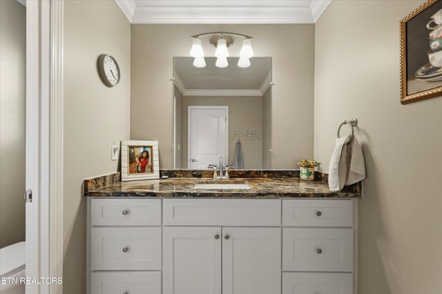 115 Crossroads Blvd, Oak Ridge, TN 37830