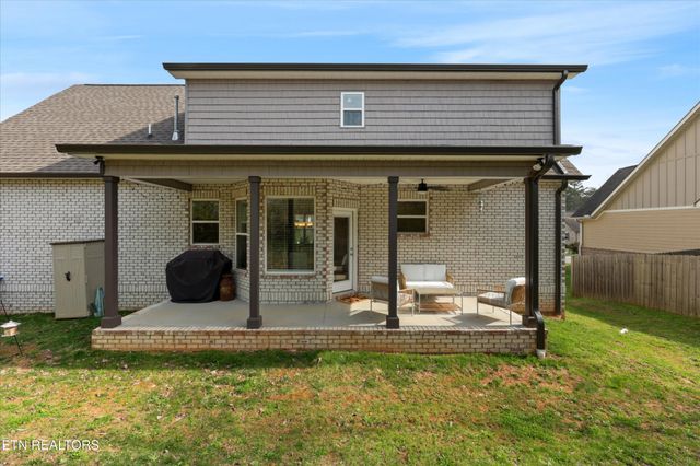 115 Crossroads Blvd, Oak Ridge, TN 37830