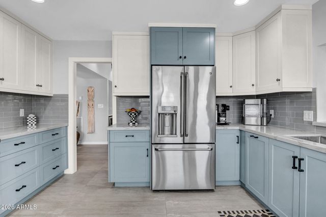 714 W TOWNLEY Avenue, Phoenix, AZ 85021