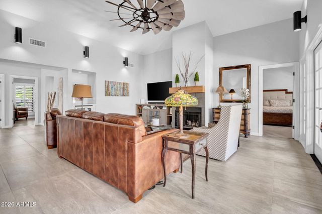 714 W TOWNLEY Avenue, Phoenix, AZ 85021