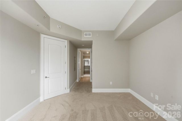 4625 Piedmont Row Drive, Charlotte, NC 28210