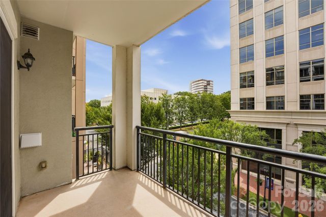 4625 Piedmont Row Drive, Charlotte, NC 28210