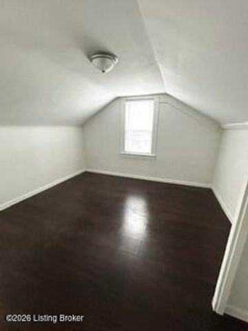 4830 Peachtree Ave, Louisville, KY 40215