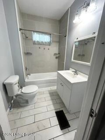 4830 Peachtree Ave, Louisville, KY 40215