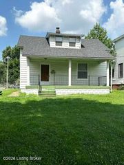 4830 Peachtree Ave, Louisville, KY 40215