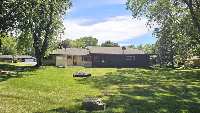 N102W15320 Venus COURT, Germantown, WI 53022
