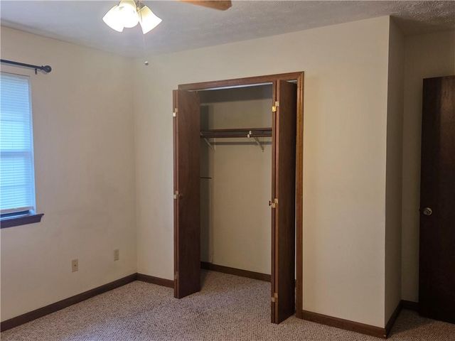 8492 Pineland Drive, Jonesboro, GA 30238