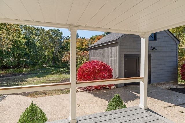 238 Western Ave. A, Essex, MA 01929