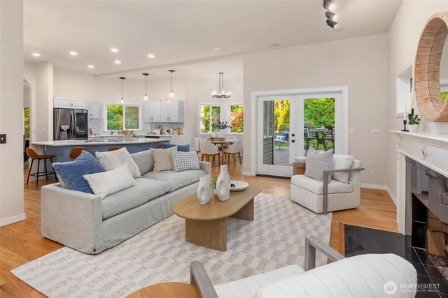 8220 228th Street SE, Woodinville, WA 98072