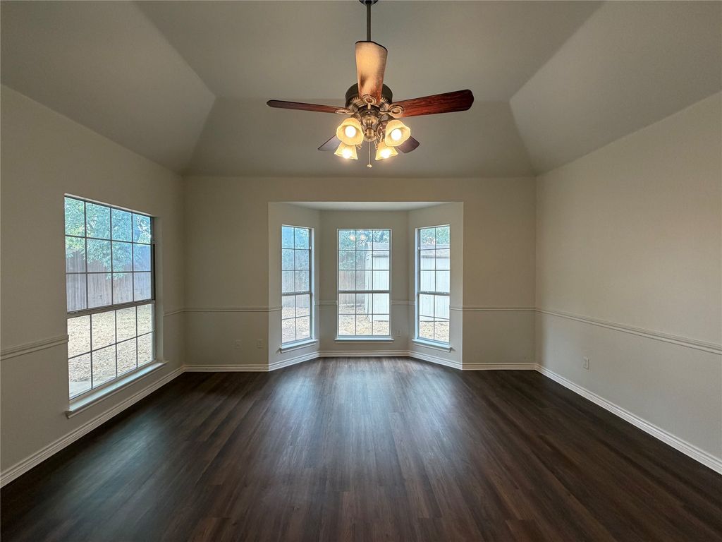 5821 Starboardway Drive, Fort Worth, TX 76135 — photo 4