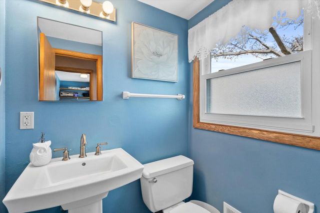 3347 S 98th STREET, Milwaukee, WI 53227