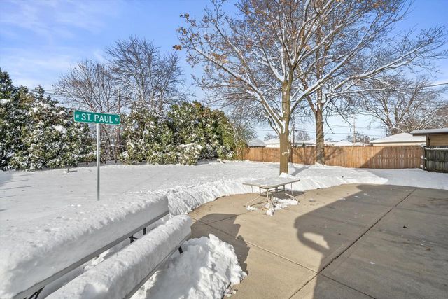 3347 S 98th STREET, Milwaukee, WI 53227