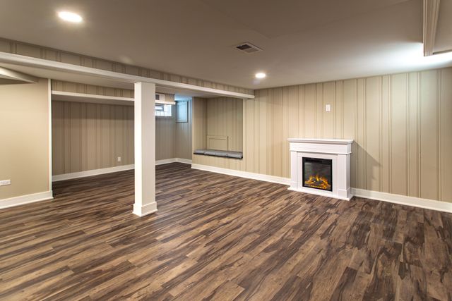 311 Buckthorn Lane, Hillside, IL 60162