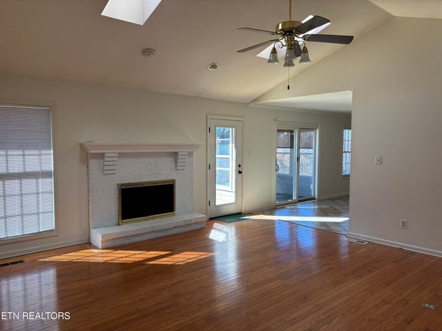 605 Horseshoe Lane, Seymour, TN 37865