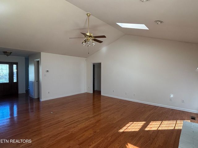 605 Horseshoe Lane, Seymour, TN 37865