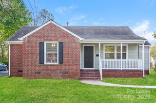 5520 The Plaza Road, Charlotte, NC 28215