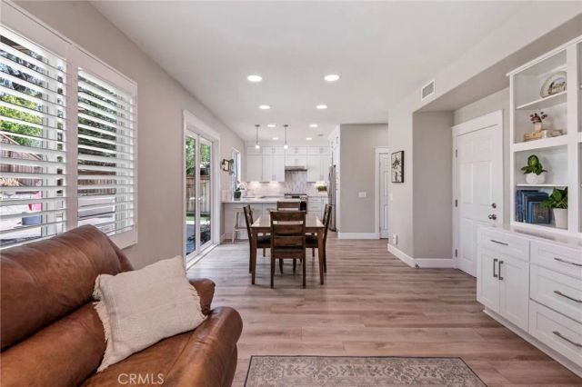 25 Radiance Lane, Rancho Santa Margarita, CA 92688